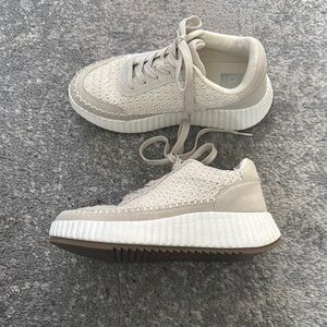 DV by Dolce Vita Cream Sneakers